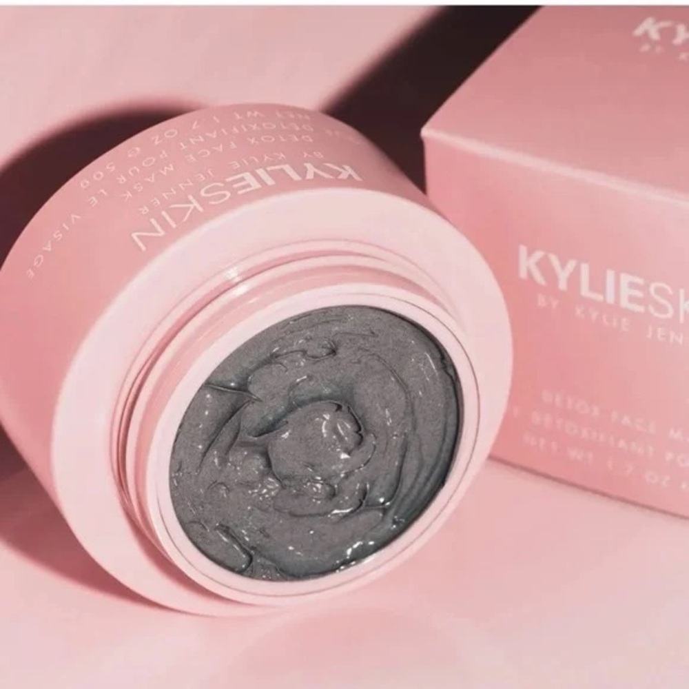 BRAND NEW! Kylie Skin Detox Face Mask.